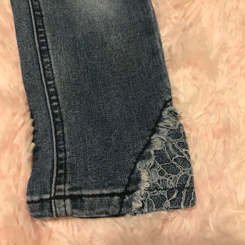 🦚Justice crops Size 6 slim🕊 - Picture 3 of 4